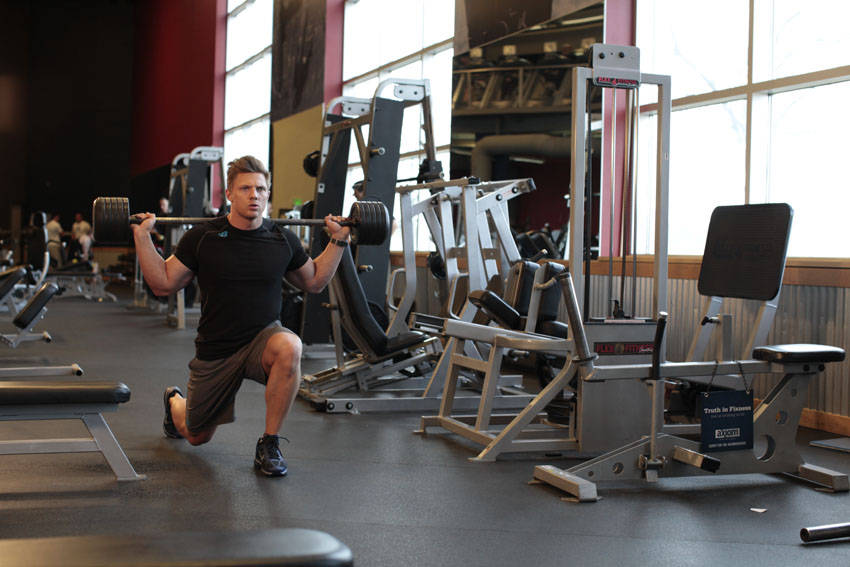 Barbell Walking Lunge