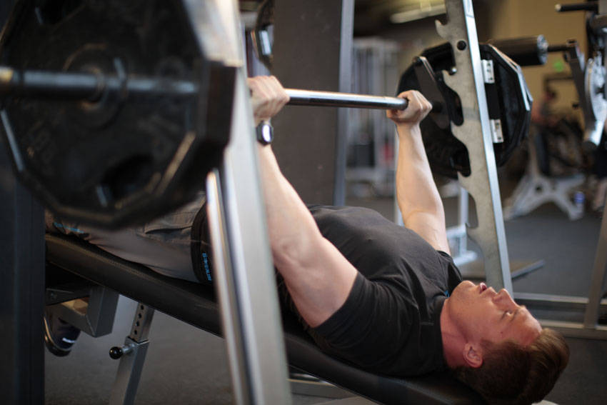 Smith Machine Decline Press