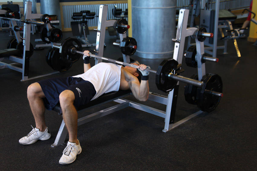 Barbell Bench Press (Wide-Grip)
